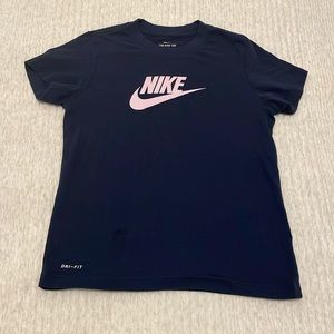 Nike DriFit Tshirt